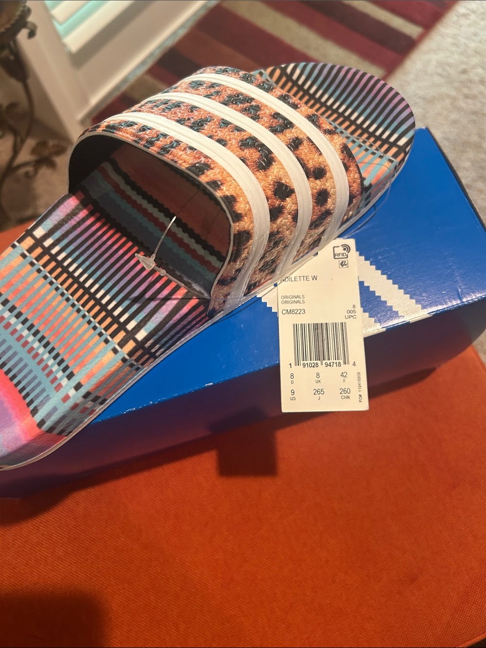Shoes - Picture 4 of 6